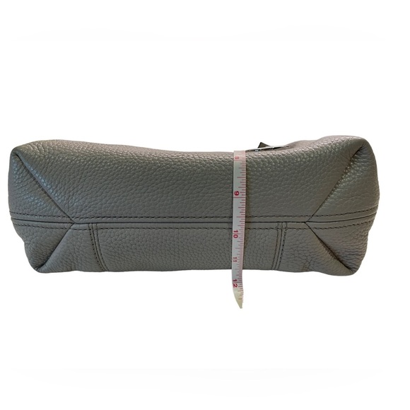 Michael Kors - soft supple leather handbag, grey / silver with Dustbag - Picture 8 of 12